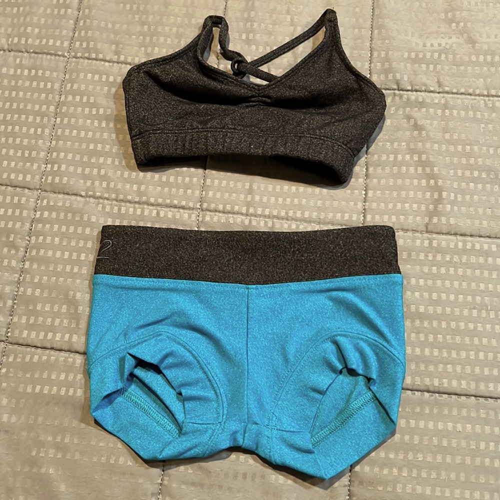 KTRNA Shorts and bra top set, child small